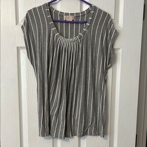 Michael Kors M grey women’s top
